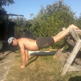 Симпатичный парень, познакомлюсь с девушкой из для секс встреч Симпатичный парень, познакомлюсь с девушкой из для секс встреч