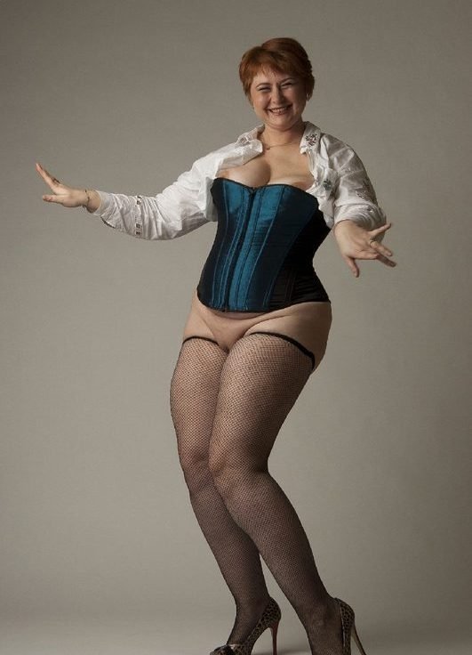 Девушка, ищу парня для нечастых встреч в Девушка, ищу парня для нечастых встреч в